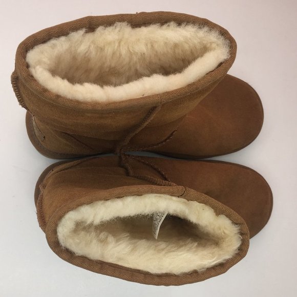 Koolaburra by UGG women sz 8 short chestnut boots. - Picture 4 of 11